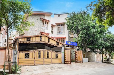 Fabhotel Srinidhi Stay Inn