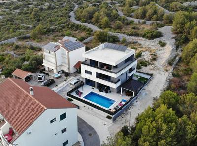 Villa Shaula