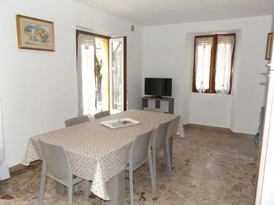 Apartment in Garda With Lake View