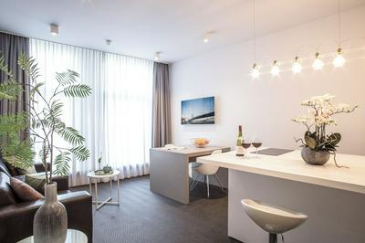 Maurits Apartments & Suites