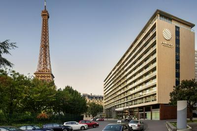 Pullman Paris Tour Eiffel