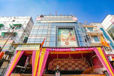 FabHotel RS Golden