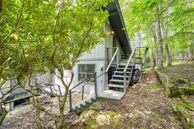 Beech Mountain Home w/ Fire Pit < 1 Mi to Skiing!