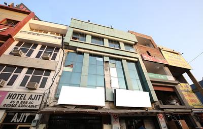 OYO 12354 Hotel Sangreela