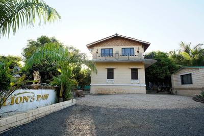 Gir Lions Paw Resort With Swimming Pool