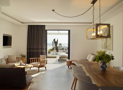 Sereno Natu Villas in Skyros