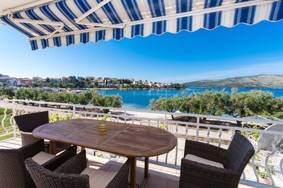 New Beach 4 Star Luxury Apartment 3 Bedrooms 3 Bathrooms, Free Boat Berth