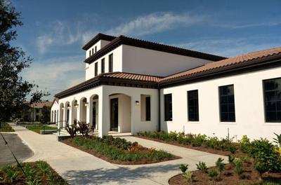 5bed 5Ba Villa Game Room Pool Spa