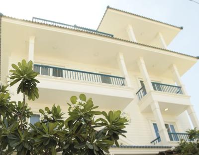 Cavilla Hotel & Apartment