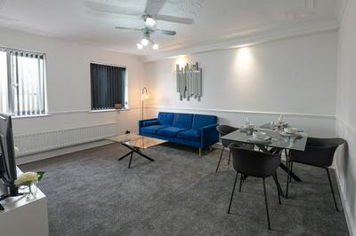 2-bedroom- Stoke-on-trent-sleeps 5-petsok
