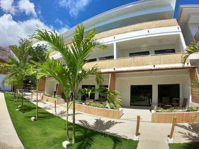 Panglao Bamboo Oasis