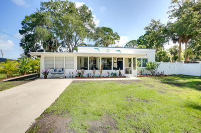 Hot Tub & Gas Grill: Port Richey Retreat