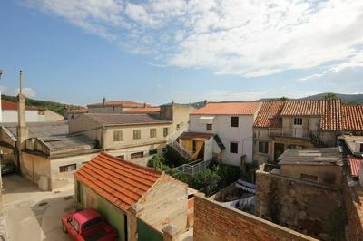 Mat - Great Location - A1-veci