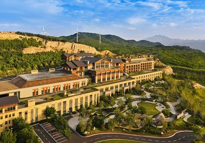 Secan Hotel Qingdao, Curio Collection By Hilton