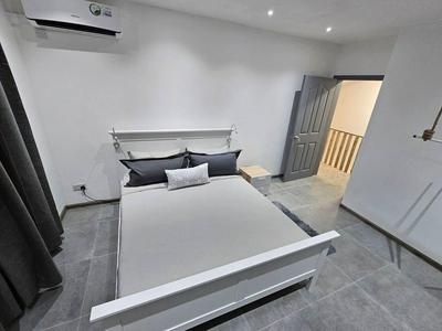 Rooftop Garden Jacuzzi Luxury Villa