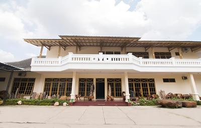 OYO 688 Grand Pakidulan Hotel