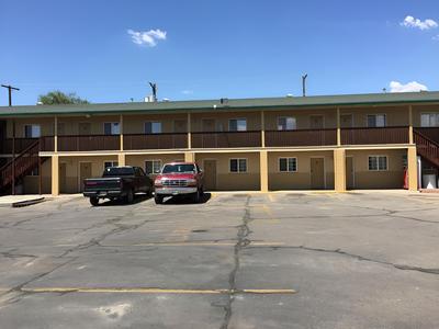 Encore Motel