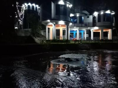 Al Maidah Hotel and Restaurant