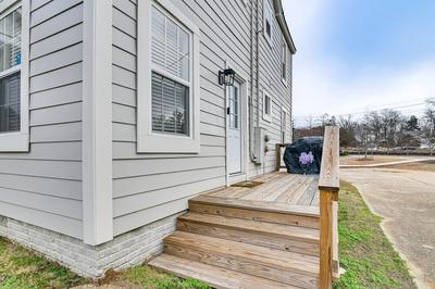 Charming Abode ~ 2 Mi to Mississippi State Campus!