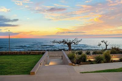 Evelmare Beachfront Apartments