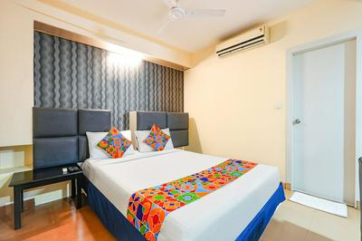 Fabhotel Cosmo Annora