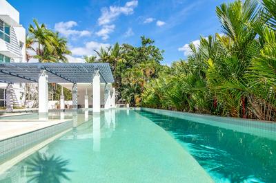 201 Lake Street Apartments