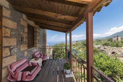 Charming Stone Getaway in Mani s Countryside