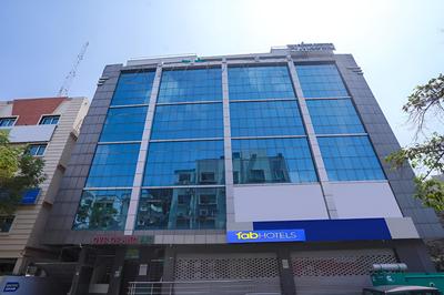Fabhotel Gvr Grand
