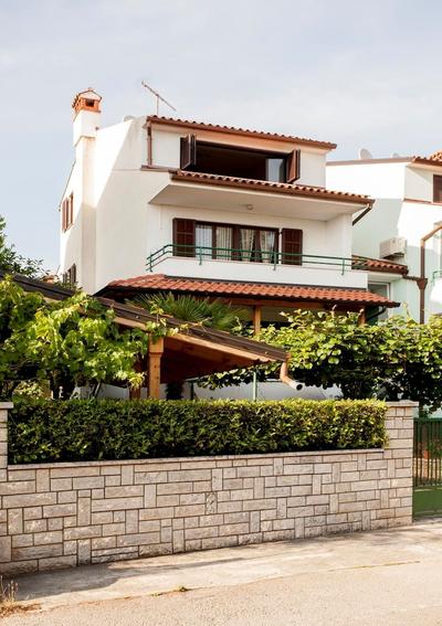 Apartments Cademia
