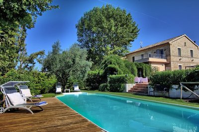 Big Historic Private Villa With Pool and Garden