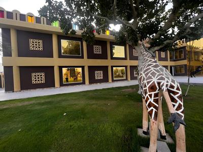 Daraysh Hotel