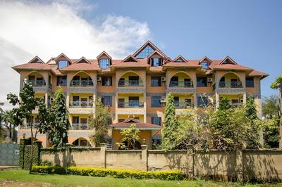 Parkview Safari Hotel and Apartments