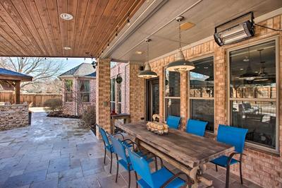 Luxe & Large Flower Mound Home on 1 Acre w/ Pond!