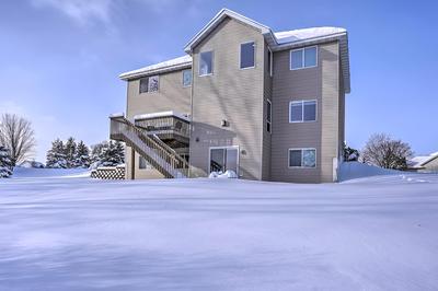 Cozy Eden Prairie Home < 21 Mi to Twin Cities
