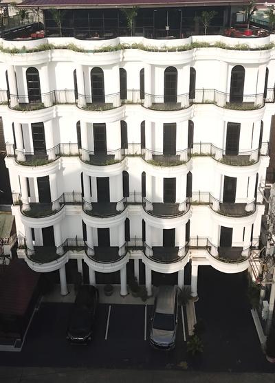 Kesuma Front One Boutique Hotel