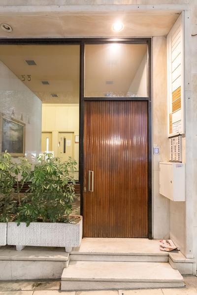 A short walk to Syntagma and Plaka