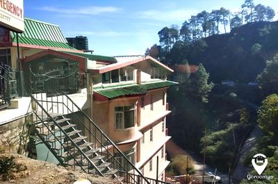 Goroomgo Divine Hills Shimla