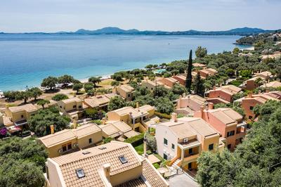 Riviera Houses Barbati