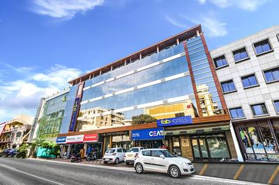 FabHotel Kiran Inn Tukoganj