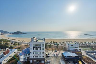 Brown Dot Hotel Songjeong