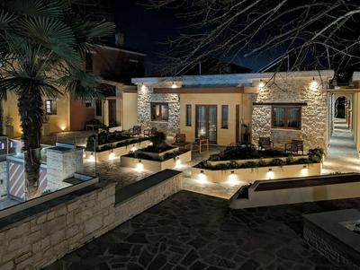 1929 Boutique Residences