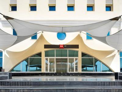 ibis Muscat