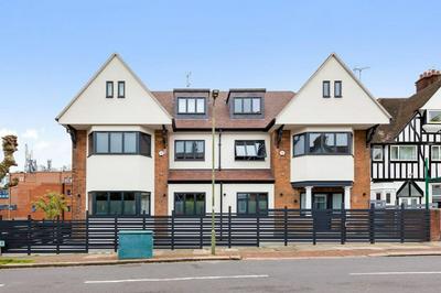 Serviced Studio Flat Near Camden Euston Station