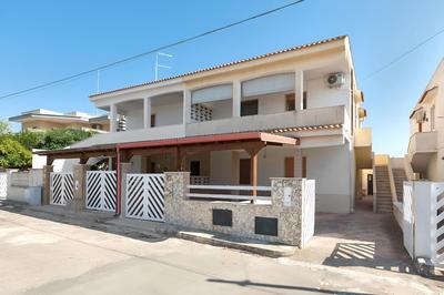 3651 Casa Iro by Barbarhouse