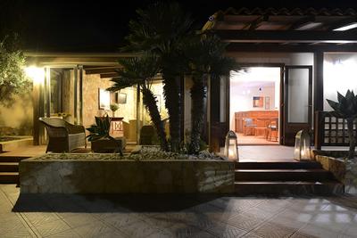 Oasis Hotel Residence & Resort