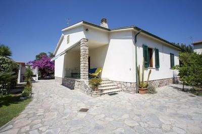 Villa Leo