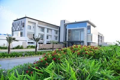 Ramada by Wyndham Gandhidham Shinay