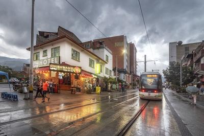 Ayenda 1231 Paradise Center