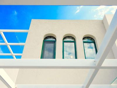 Villa in Gerani With Pool and Sea Views
