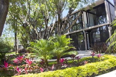 Los Laureles Hotel & Centro de Convenciones